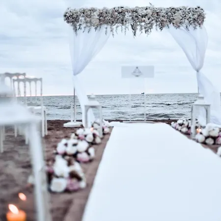 Ośrodek wypoczynkowy Grand Blue Fafa & 5*