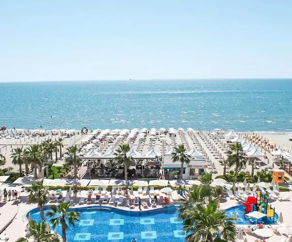 Resort Grand Blue Fafa & Kryemëdhej