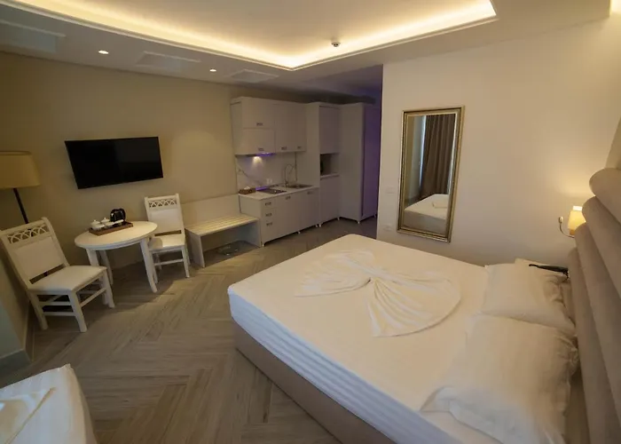 Grand Blue Fafa & Resort 5*